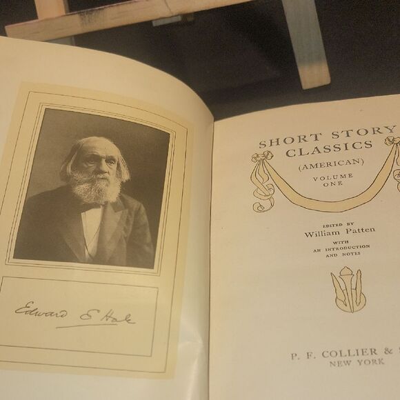 Short Story Classics Book - Picture 3 of 5